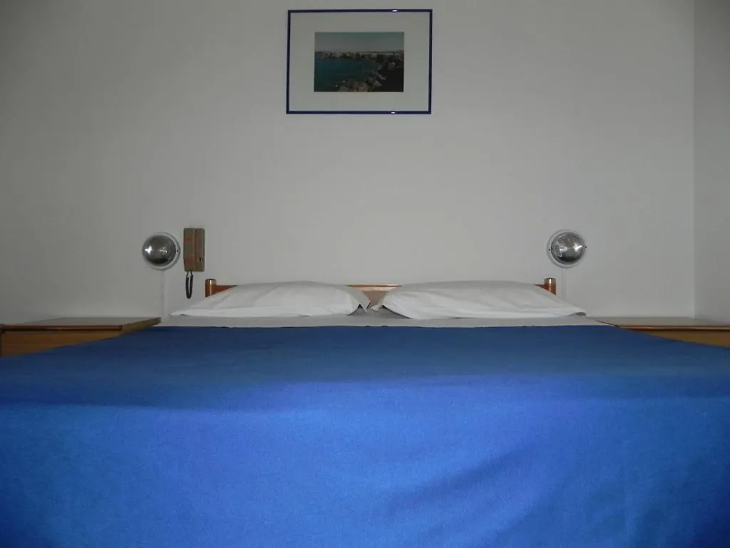**  Hotel Fjby Calasetta Italia