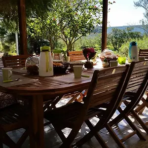 Couette-café Bella, Calasetta